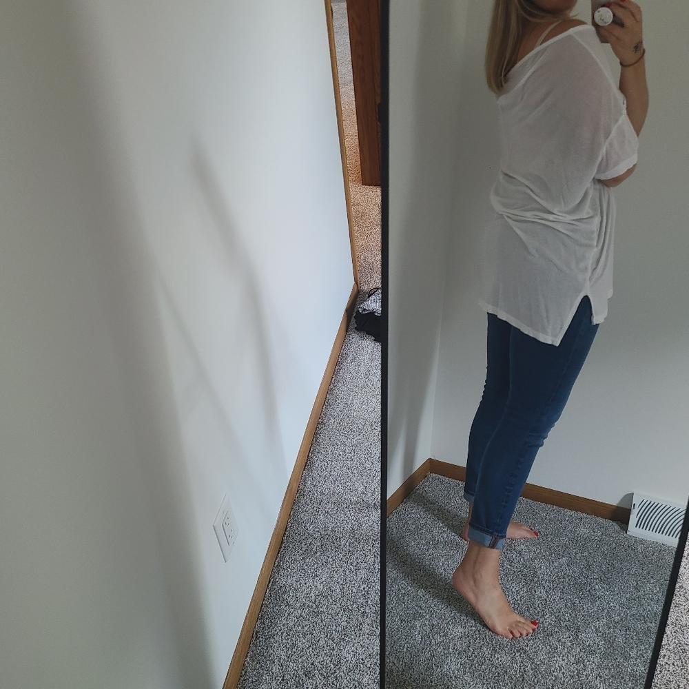 Hollister Mega Oversized Top White Women's Short Sleeved - Picture 4 of 12